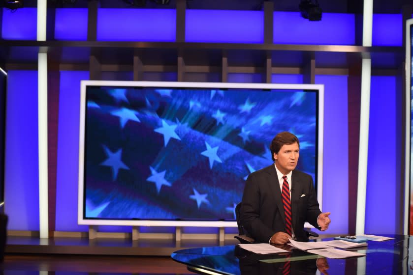 3060761_la-fi-ct-tucker-carlson-fox