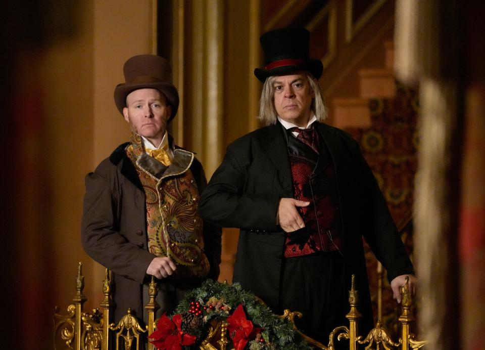 Nov. 14, 2023; Columbus, Oh., USA; 
Joel Rainwater, left, is Jacob Marley and Thom Christopher Warren, right, portrays Scrooge in "A Christmas Carol" coming to Ohio Theatre after Thanksgiving.