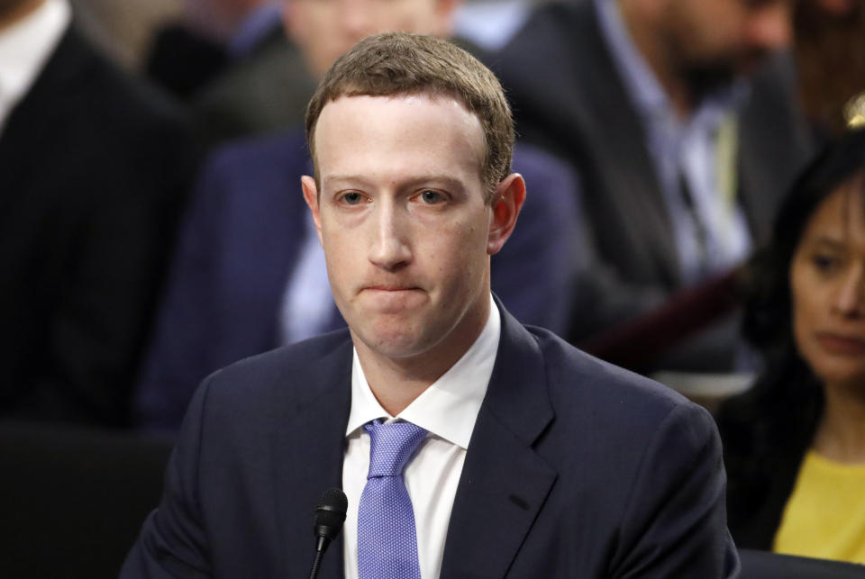 Mark Zuckerberg, durante su comparecencia ante las autoridades de EE.UU. (AP)