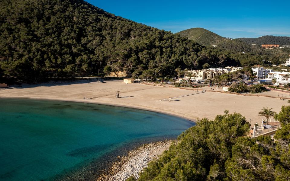 Cala Llonga, Ibiza