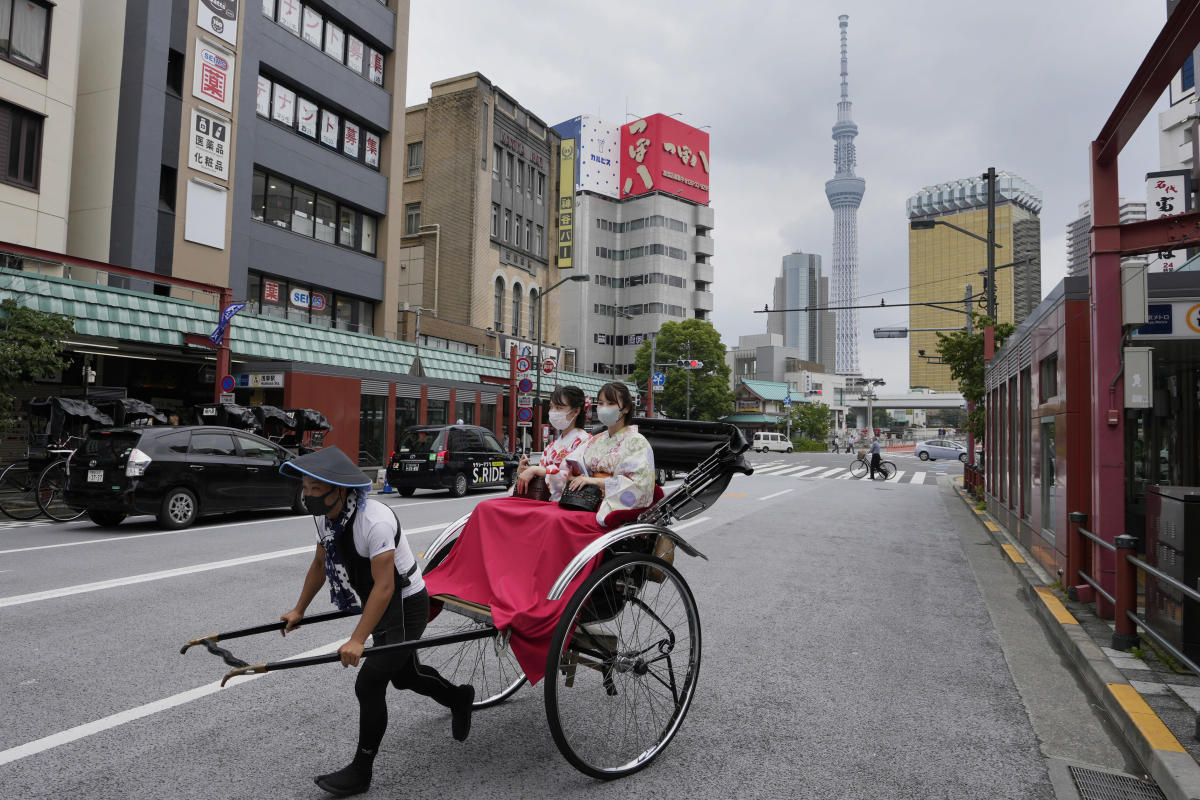 Alors que COVID craint le reflux, le Japon se prépare pour les touristes étrangers