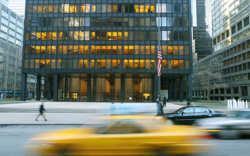 See the Ghosts of Christmas at the Seagram Building