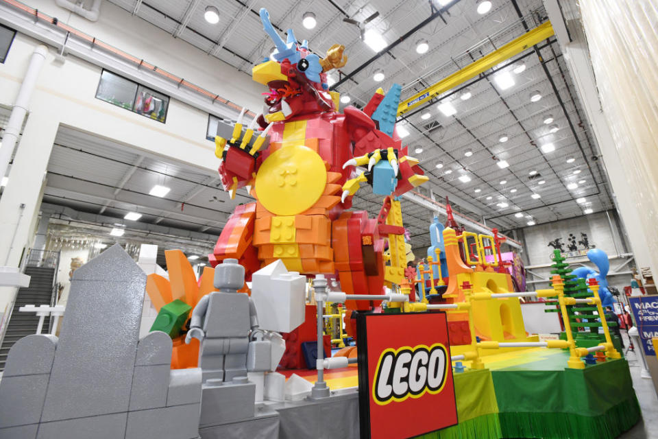 A peek at the Lego float being prepped on Nov. 19 in Moonachie, New Jersey, for the 93rd annual Macy's Thanksgiving Day Parade. (Photo: Eugene Gologursky/Getty Images For Macy's Inc) 