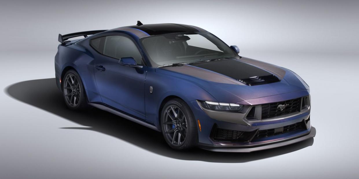 2024 ford mustang design details