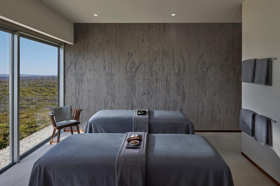 The relaxation scheme in a spa treatment room at Southern Ocean Lodge (Baillie Lodges)