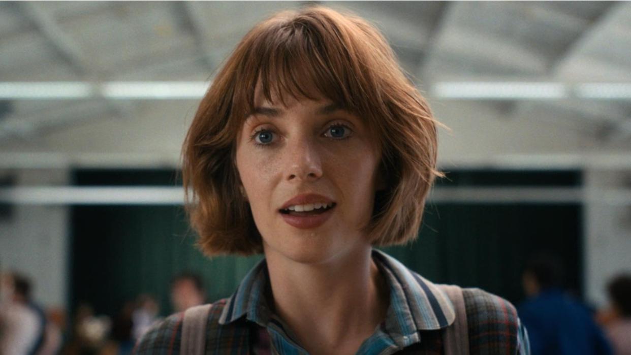  Maya Hawke in Stranger Things. 