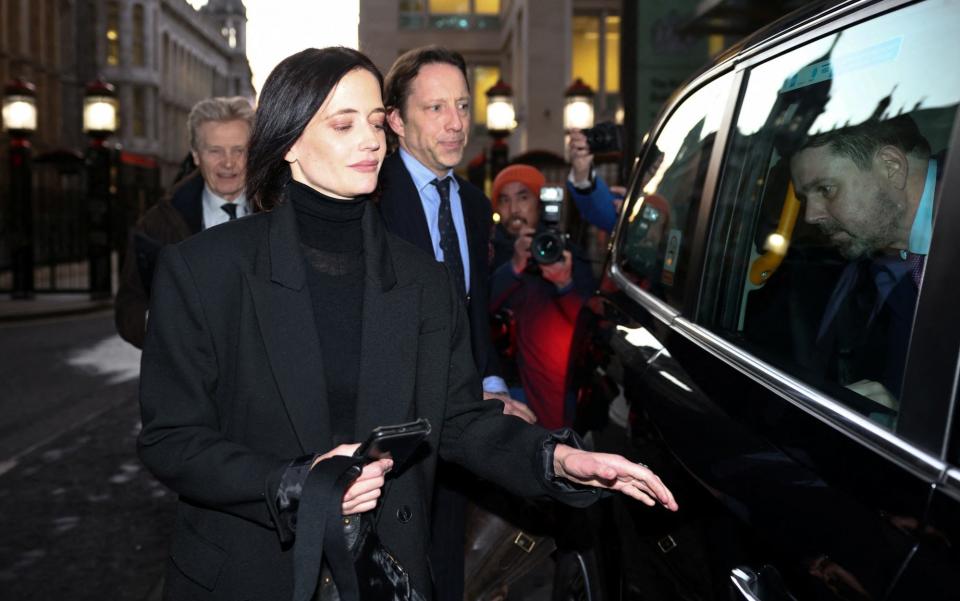 French actress Eva Green leaves The Rolls Building courthouse in London - Henry Nicholls/Reuters