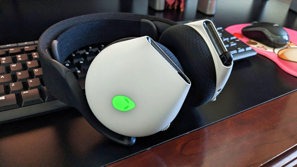 Alienware 720H Wireless Gaming Headset glowing RGB lights.