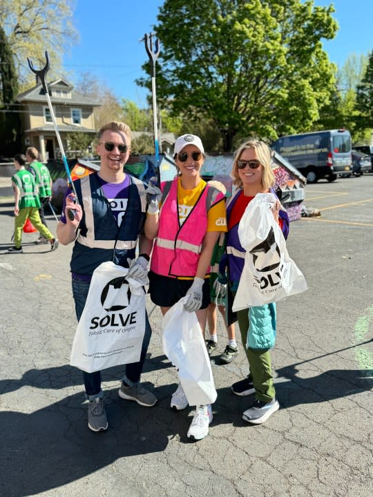 The KOIN 6 team at the SOLVE Earth Day cleanup on Apr. 20, 2024. (KOIN)