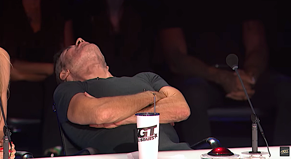 Simon Cowell is bored out of his mind by mind-reader Peter Antoniou on 'America's Got Talent: All-Stars.' (Photo: NBC)