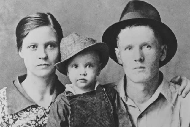 Michael Ochs Archive/Getty Two year old Elvis Presley poses for a family portrait with his parents Vernon Presley and Gladys Presley in 1937 in Tupelo, Mississippi