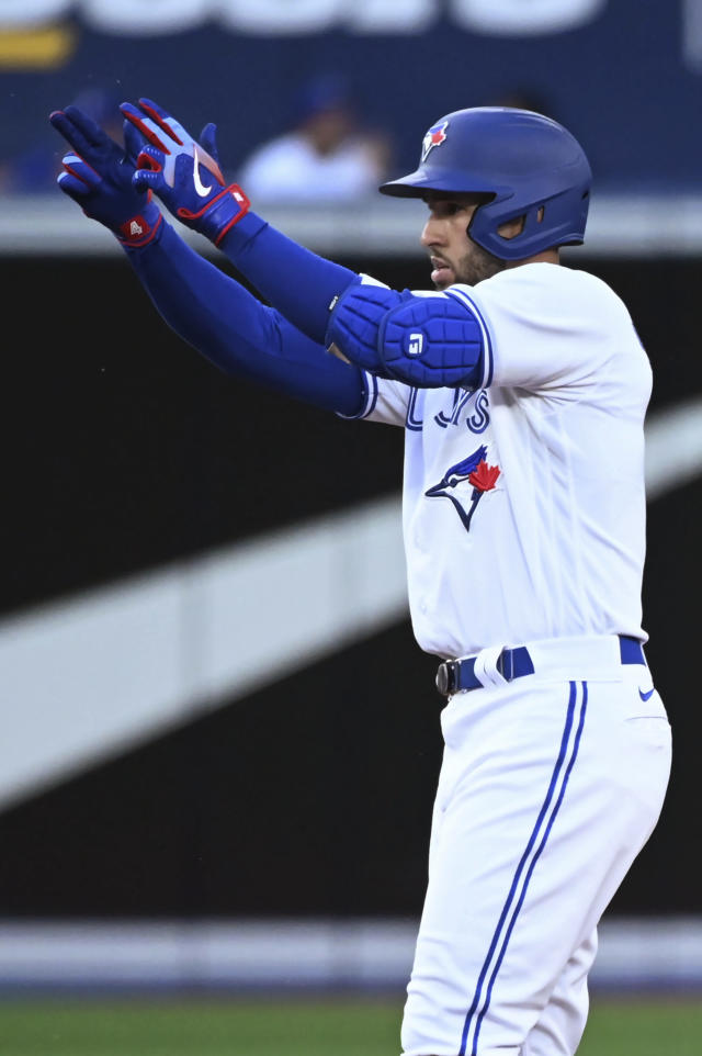 Kirk HRs twice, Jays beat White Sox 6-5 for 6th straight win - The San  Diego Union-Tribune