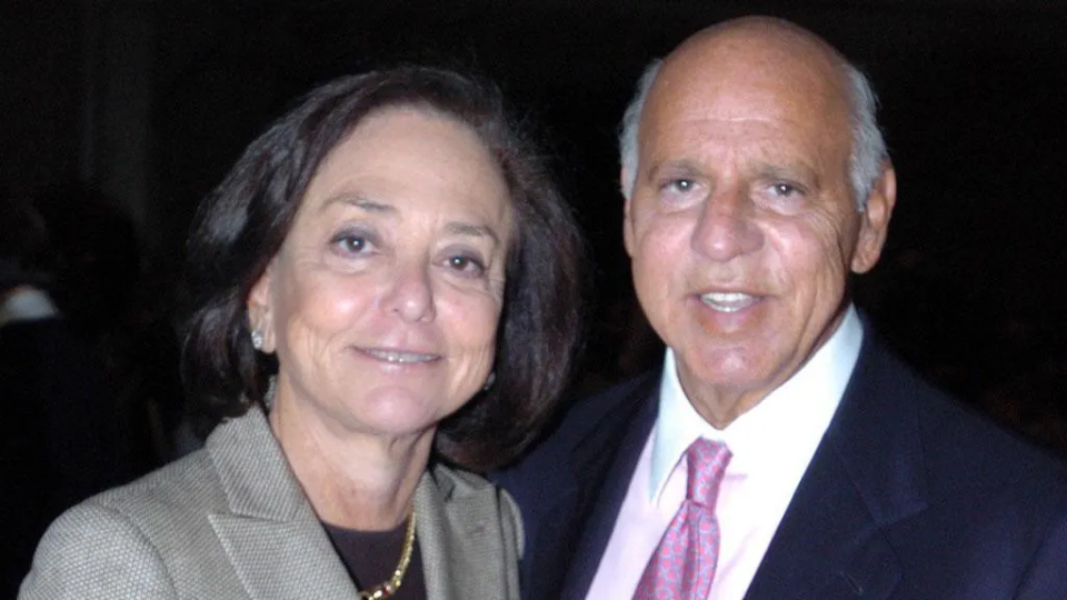 Barbara Picower, creó la Fundación JPB en 2011, dos años después de la muerte de su marido, el inversor multimillonario Jeffry Picower, que fue el mayor beneficiario del esquema Ponzi de Bernie Madoff. (Forbes)