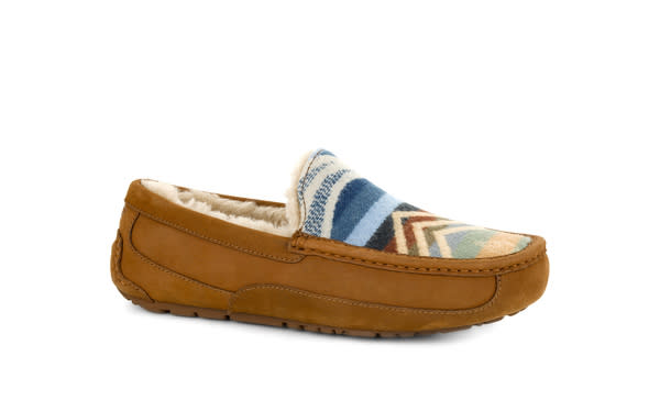 Ugg discount ascot pendleton