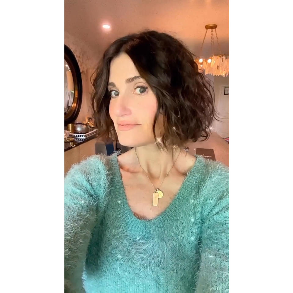 Idina Menzel Hair