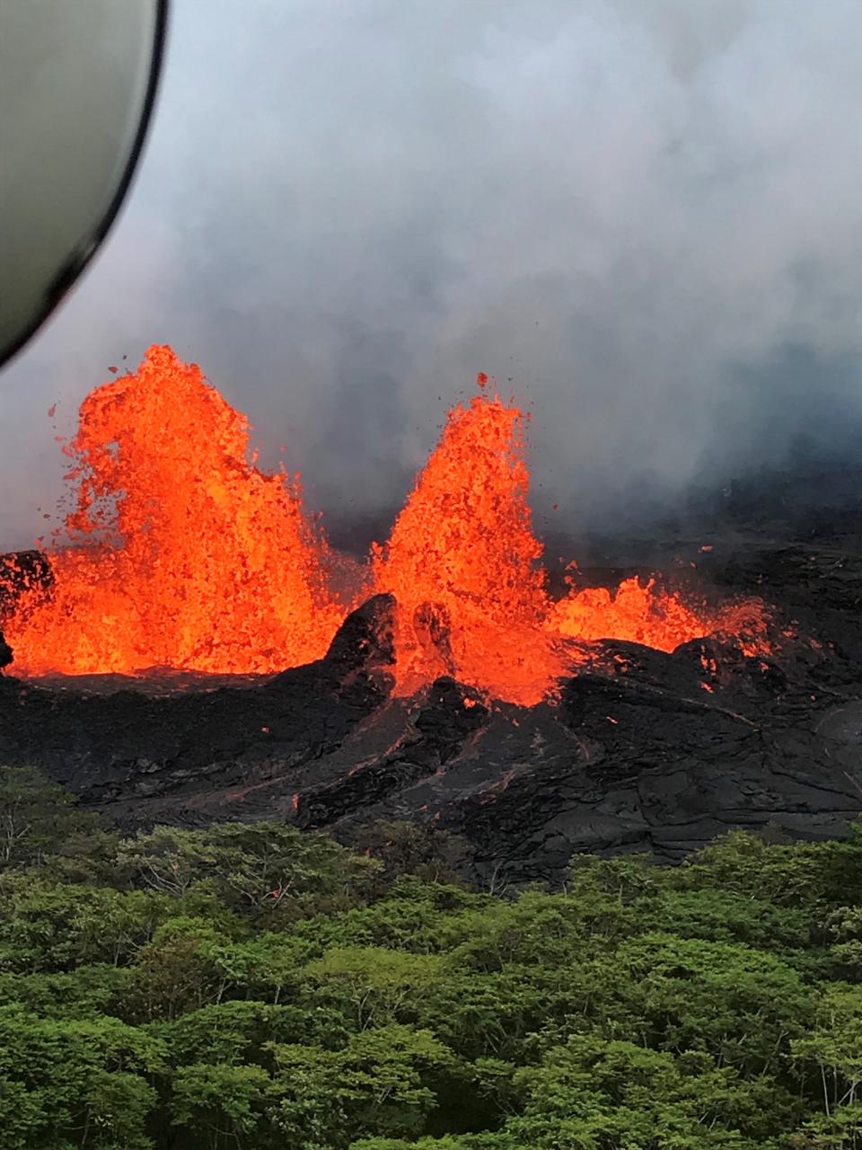 Impactantes imágenes de la erupción del volcán Kilauea, el más activo en Hawái