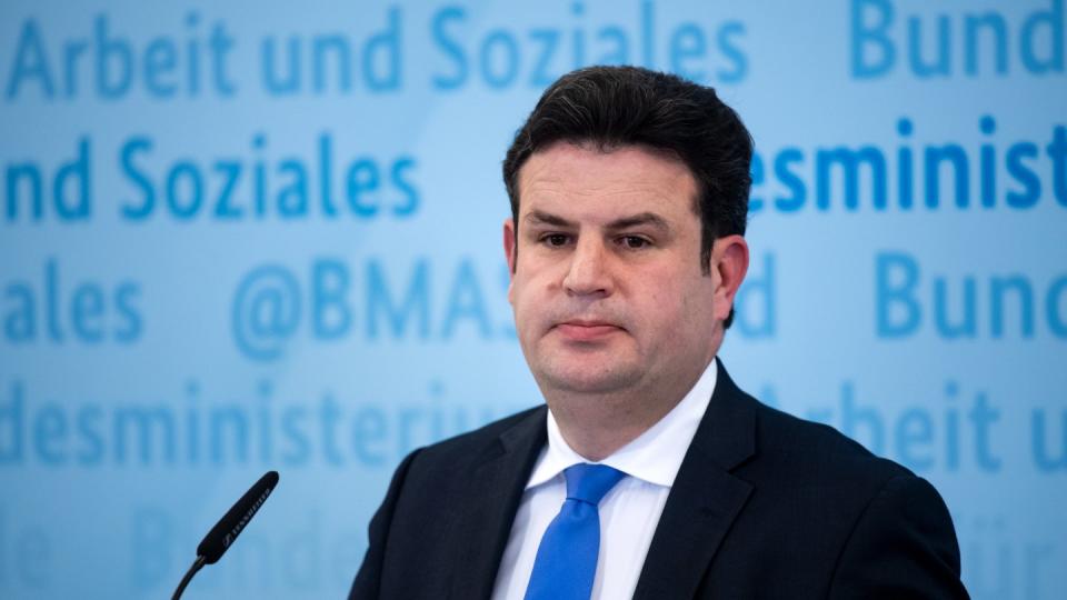 Bundesarbeitsminister Heil im Mai bei einer Pressekonferenz zu den Arbeitsbedingungen in der Fleischindustrie.