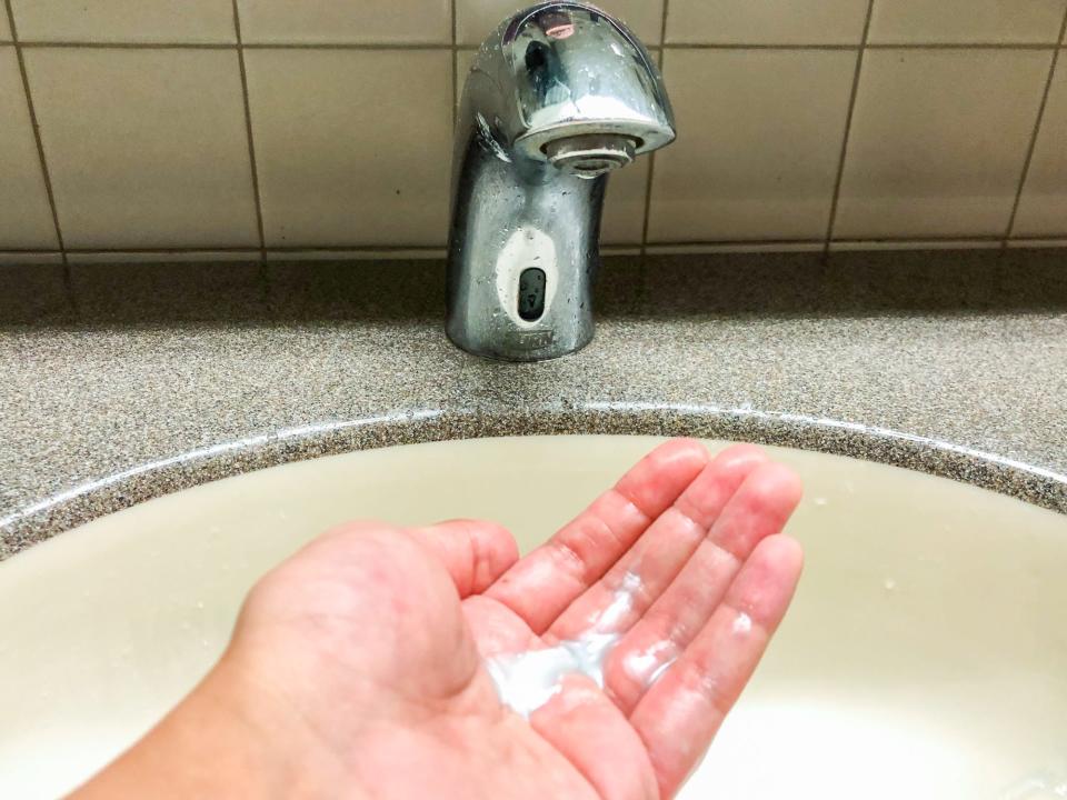 wash hands flying during coronavirus austin bergstrom airport womens bathroom