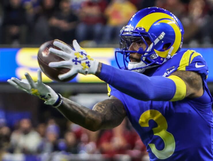 Inglewood, CA, Monday, January 17, 2022 - Los Angeles Rams wide receiver Odell Beckham Jr. (3) hauls in a pass from quarterback Matthew Stafford during a first half drive against the Arizona Cardinals in the NFC divisional playoff game at SoFi Stadium. (Robert Gauthier/Los Angeles Times)