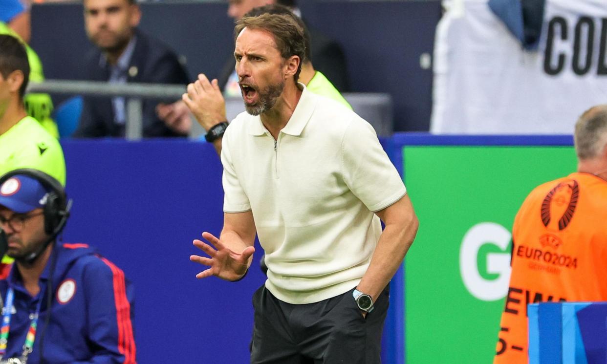 <span>Gareth Southgate urges England on during the 2-1 extra-time win against Slovakia at Euro 2024.</span><span>Photograph: Nigel Keene/ProSports/Shutterstock</span>