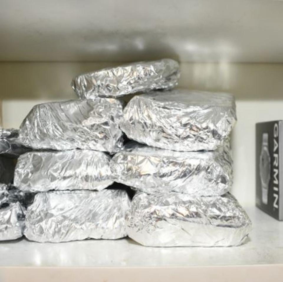 Phones wrapped in foil (Metropolitan Police)