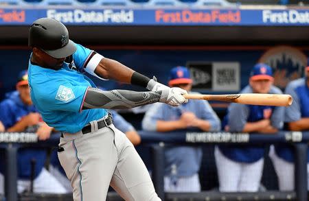 Miami Marlins' Lewis Brinson impressing in spring training again