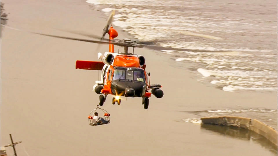 A scene of an evacuation during Hurricane Katrina in 2005.<span class="copyright">Courtesy HBO</span>