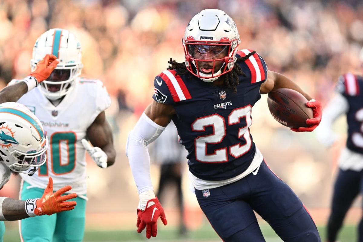 Tom E. Curran: Patriots are building next core through their last