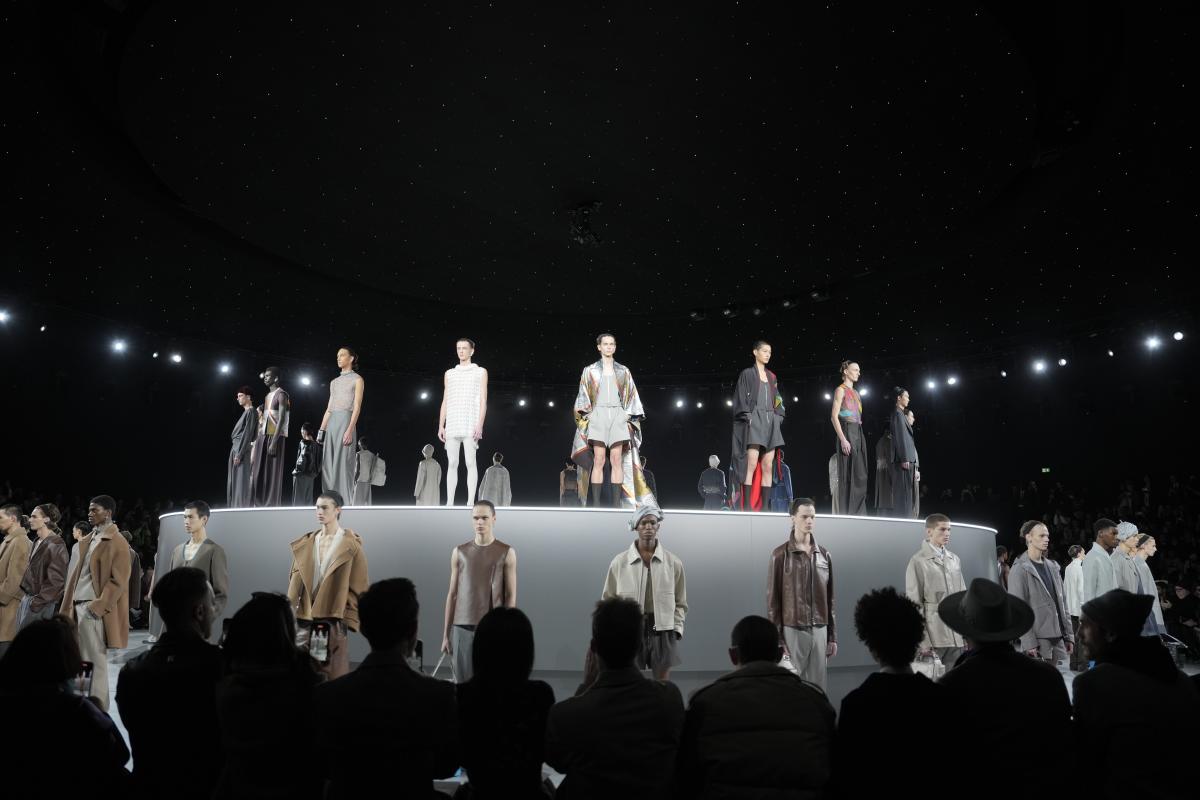 Barreling Through Bad Vibes at Paris Fashion Week