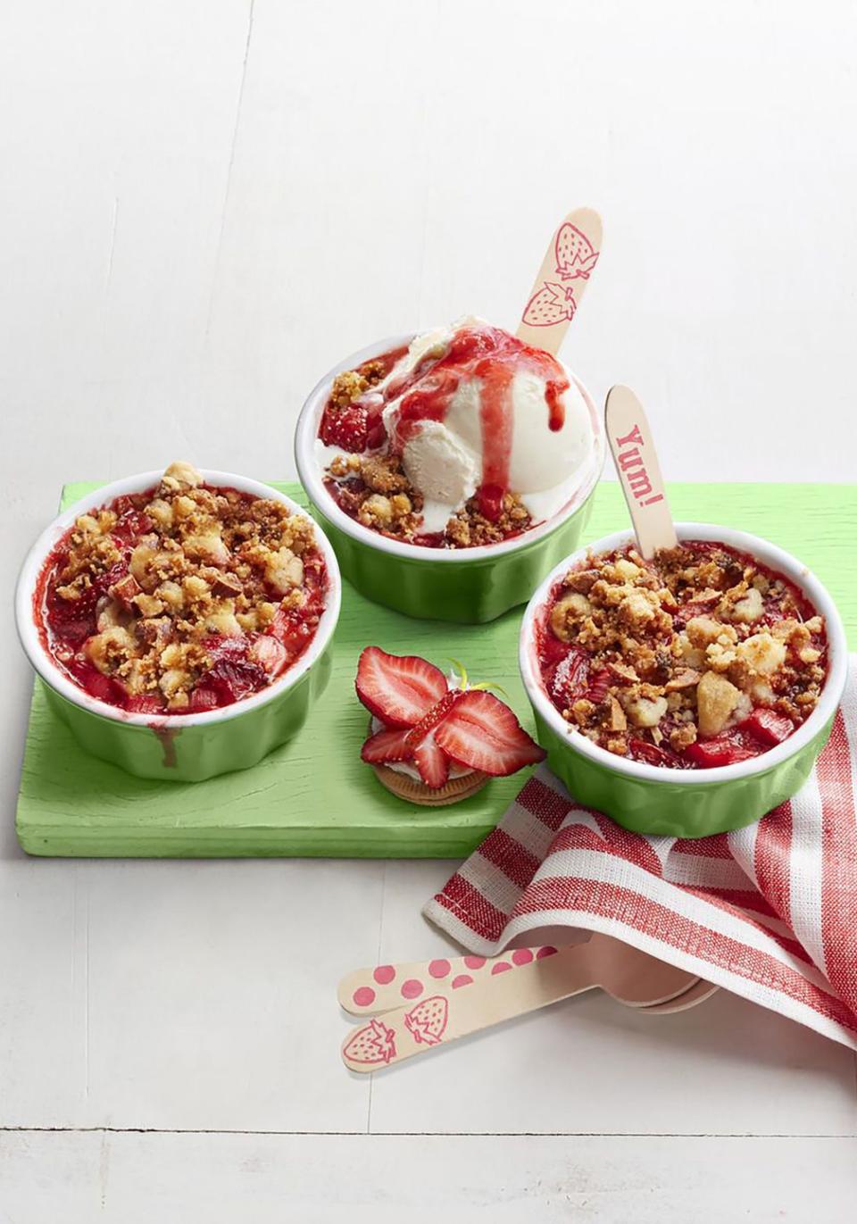 4th of july food strawberry rhubarb crumbles