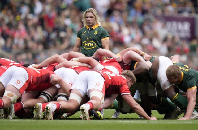 Faf de Klerk takes centre-stage for South Africa against Wales