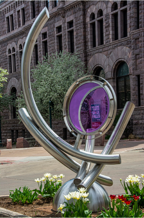 Nathan Pierce's sculpture, showcased in downtown Sioux Falls, "Selene," won third place for "Best of Show" 2022 honors.