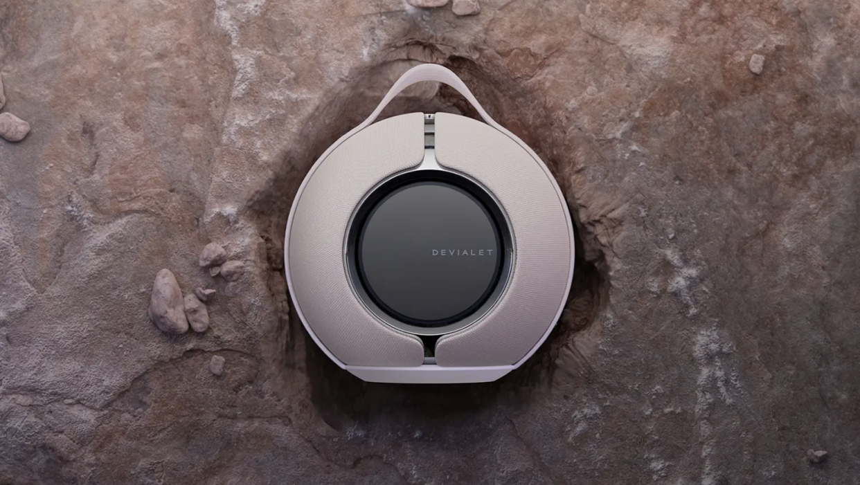  Devialet Mania speaker in desert rose, on rose quartz background 