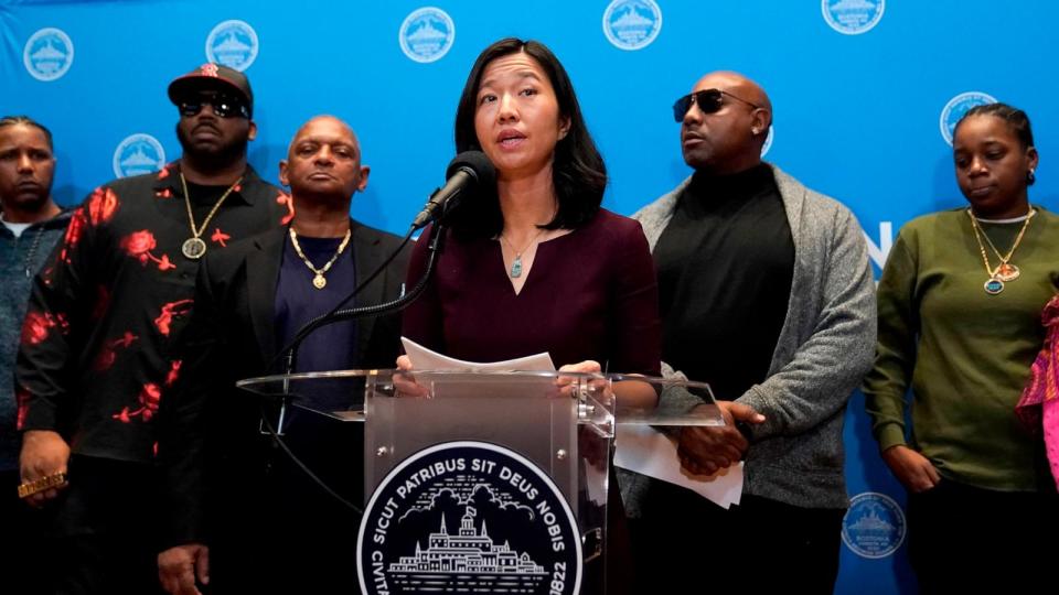 PHOTO: Boston Mayor Michelle Wu, center, issues a formal apology to Alan Swanson and Willie Bennett for their wrongful arrests following the 1989 death of Carol Stuart, during a news conference in Boston on Dec. 20, 2023. (Steven Senne/AP)