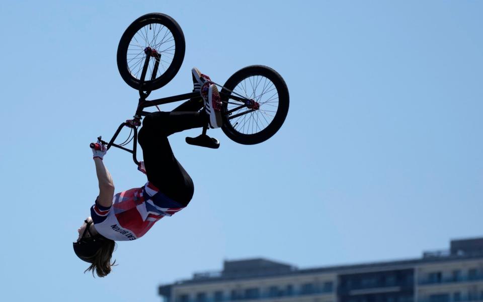 Charlotte Worthington wins BMX freestyle gold with women's first 360 backflip - latest updates