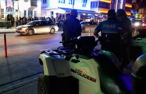 Police keeping an eye on the partying on Ocean Drive: the authorities have said they will no longer ignore drunken behavior in public