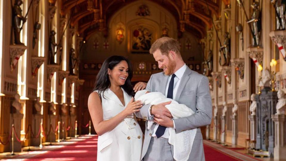 Herzogin Meghan und Prinz Harry stehen derzeit in der Kritik (Bild: imago images / Xinhua)