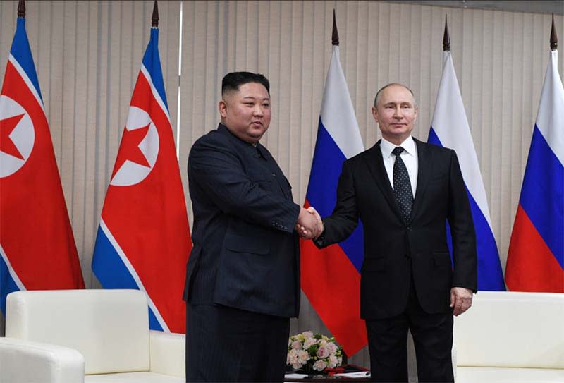 外媒報導，北韓領導人金正恩計劃前往俄國與普丁會面，圖為兩人2019年的合影。圖／取自新華社