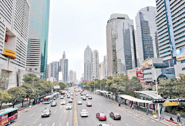 深圳：鍾南山預料香港7月份能有限度與內地通關。