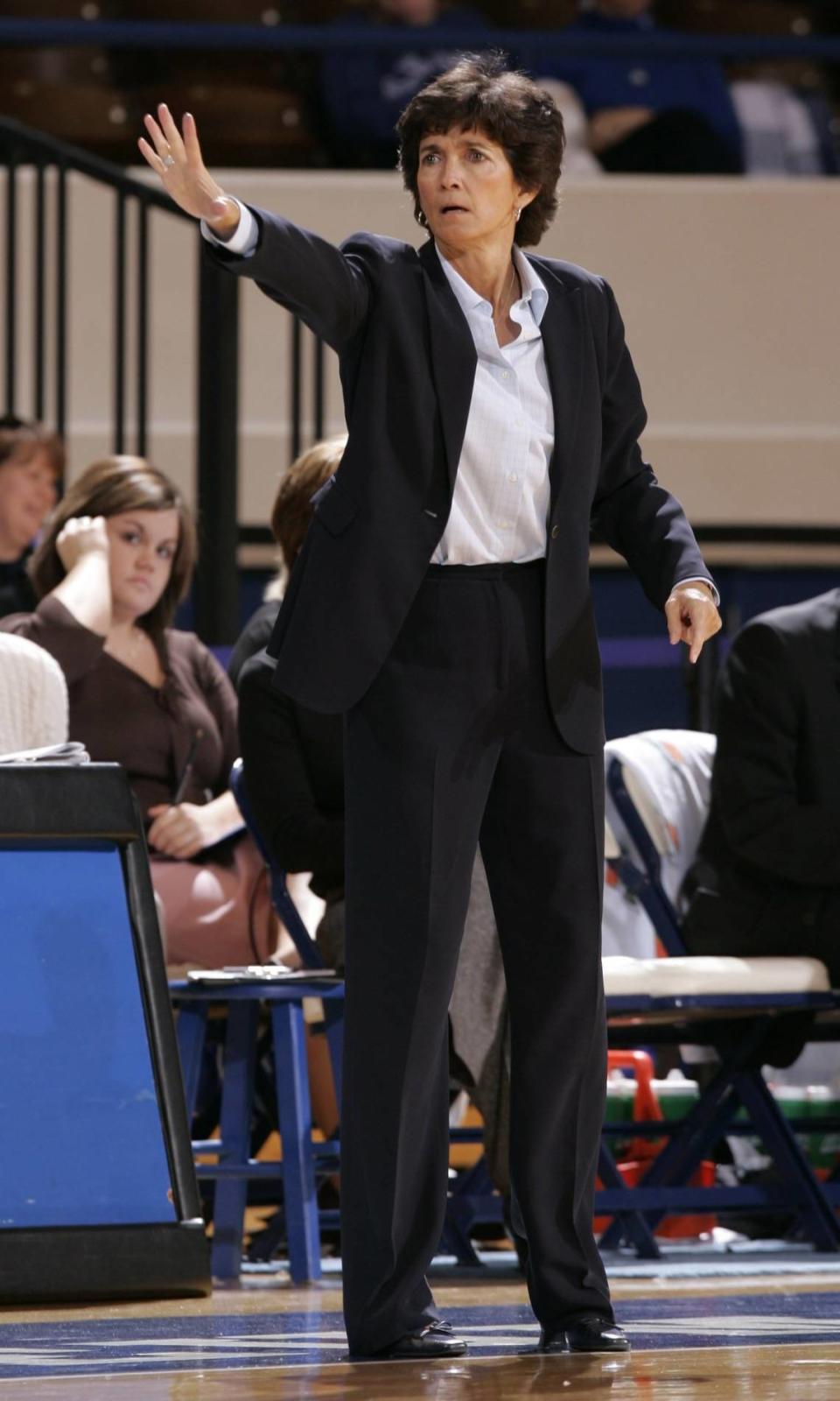 Mickie DeMoss became the first UK coach to win SEC Coach of the Year in 2006.