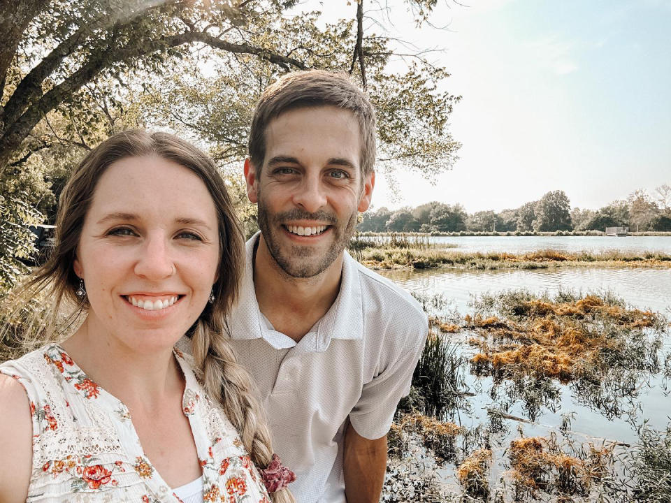 Jill Duggar and Husband Derick Dillard Reveal Stillbirth of 'Beautiful Baby Girl'