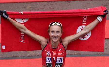 Athletics - Virgin Money London Marathon - London - 26/4/15 Great Britain's Paula Radcliffe poses after finishing the Virgin Money London Marathon Action Images via Reuters / Paul Childs Livepic