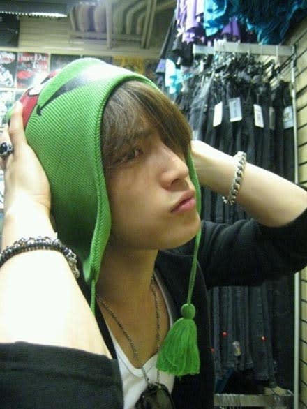 JYJ′s Kim Jae Joong Pouts about His Hair