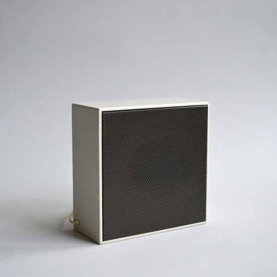 Braun LE speakers