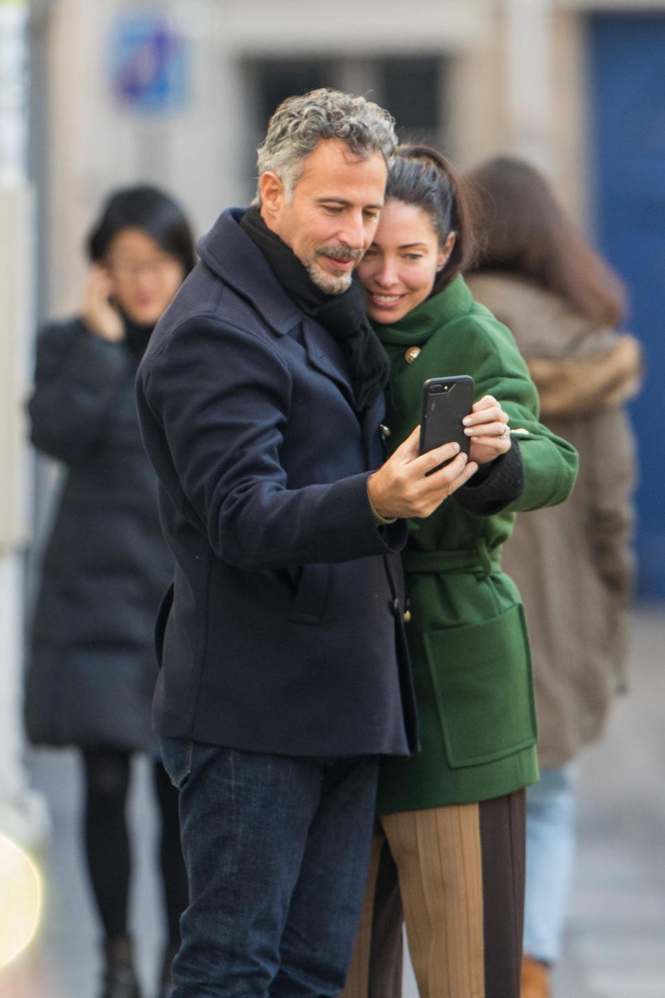 The pair even stopped for a selfie. Talk about adorable. Source: Backgrid