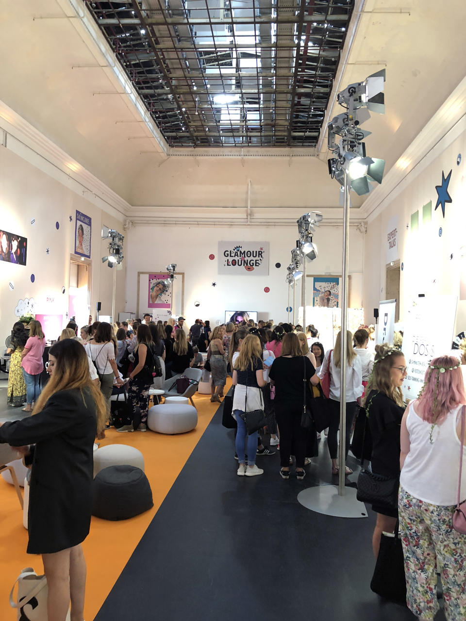 Am Wochenende lud das Fashion- und Beauty-Magazin GLAMOUR zum zweiten GLAMOUR Beauty Festival nach München ein. (Bild: Anne Borchardt)