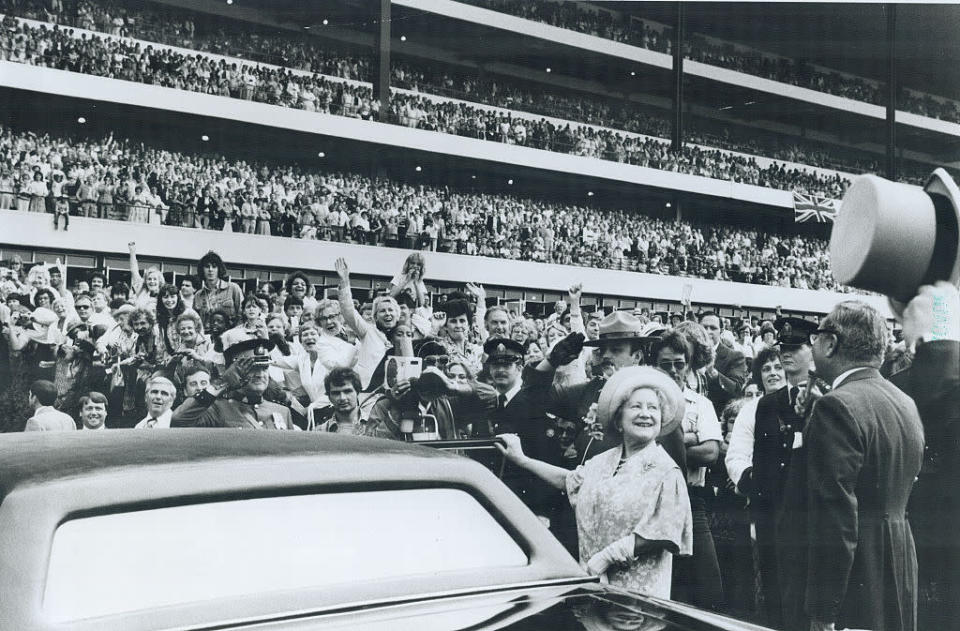 <p>Queen Mother on a royal tour of Canada.</p>