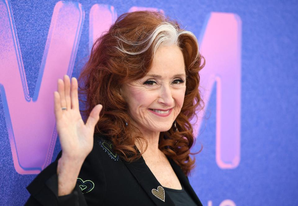 March 2, 2022 : US singer Bonnie Raitt arrives for the 2022 Billboard Women in Music award at the YouTube theatre at SoFi stadium in Inglewood, Calif.