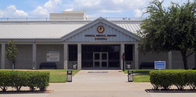 El Centro M&#xe9;dico Federal, Carswell1 (Federal Medical Center, Carswell o FMC Carswell) es una prisi&#xf3;n para mujeres en Fort Worth, Texas./Foto de la Agencia Federal de Prisiones/V&#xed;a Wikipedia.Dominio p&#xfa;blico