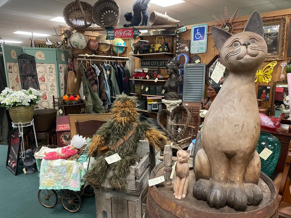 With some 400 dealers under one roof, the I76 Antique Mall in Rootstown has something for everyone.